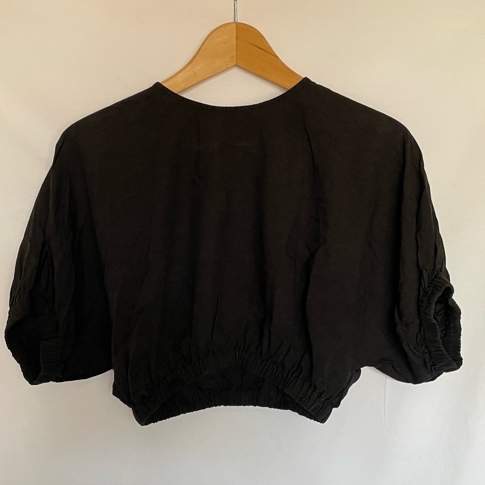 & Other Stories Cropped Viscose/Linen Blend Blouse